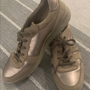 Ecco Women's Metallic Leather Sneakers